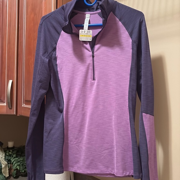 Under Armour Sweatshirt Women's L Purple Pullover Hiking Activewear - Picture 2 of 4